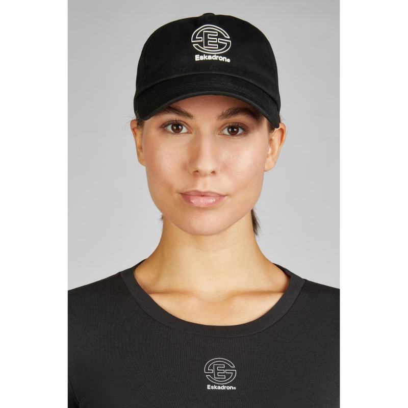 Bejsbolówka Eskadron Dynamic Black, czarna 2024