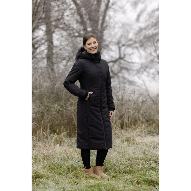 Płaszcz zimowy damski Covalliero czarny 2025