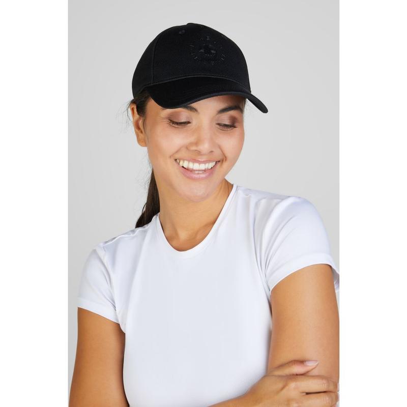 Bejsbolówka Pikeur Athleisure Cap With Perfor Black, czarna 2025