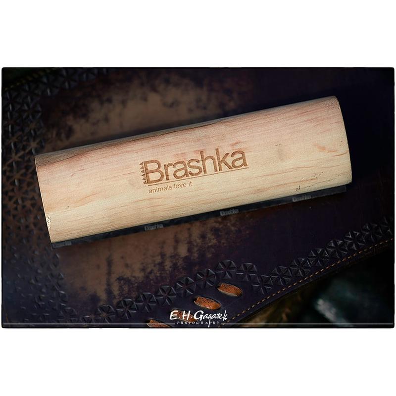 Szczotka do usuwania starej sierści Brashka Horse