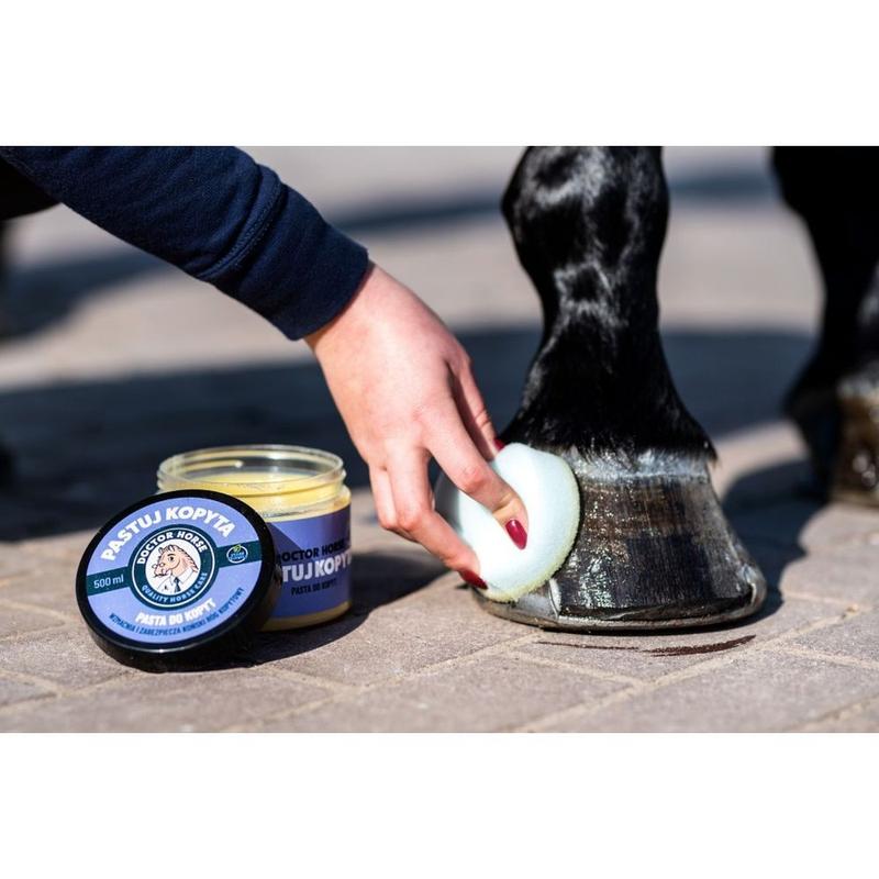 Pasta do kopyt Doctor Horse Pastuj Kopyta