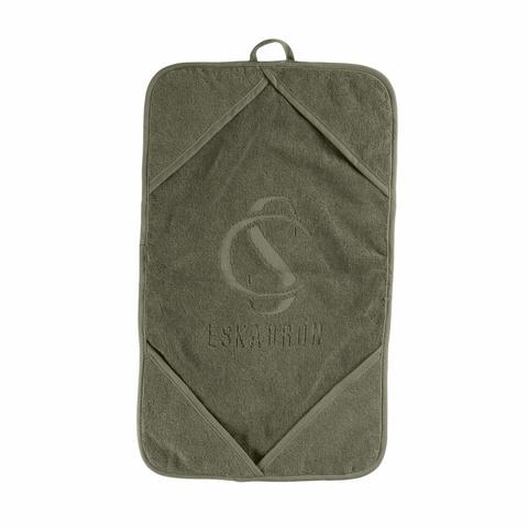 Ręcznik Eskadron Classic Sports Dusty Olive, Oliwkowy 2025