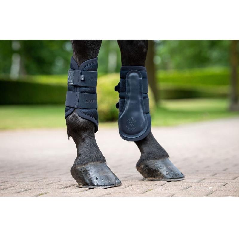 Ochraniacze Eskadron Classic Sports Mesh Navy, granatowe 2026