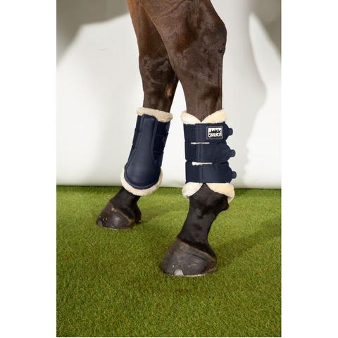 Ochraniaczez futerkiem Eskadron Basics Soft Mesh FauxFur Navy, granatowe