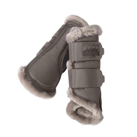 Ochraniacze z futerkiem Eskadron Classic Sports FauxFur Steel Grey, szare 2021